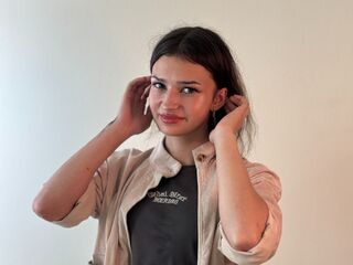 free jasmin livecam LucyBarcenas