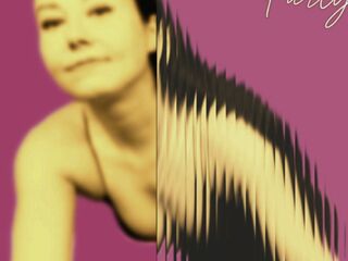 live-chat LucyLevatto