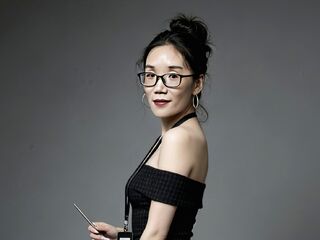 chatrubate cam girl LunaChen