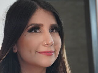 topless camgirl LunaPalmer