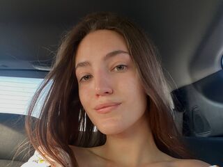 kinky cam MaryannLiquori