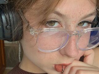 camgirl webcam sex picture MayaYam