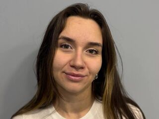 hot naked camgirl MelodySol