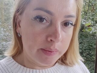 hot cam hooker MiaBloomie