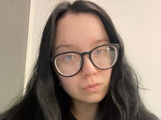 porn webcam photo MiaWallees