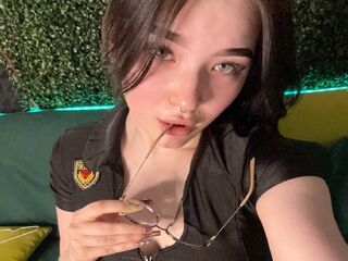 naked girl with cam masturbating MillieBraun