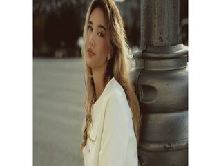 cam chat MiraStarlet