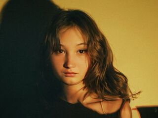 free webcam video MonaArrowsmith