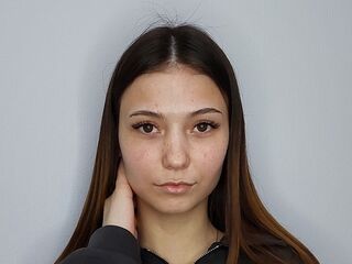 camgirl porn web cam MyriamSandella