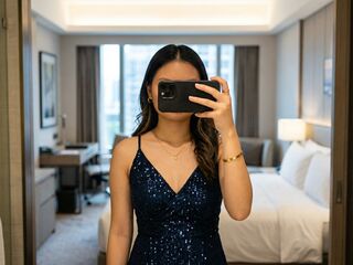 camslut topless NehaSharmau