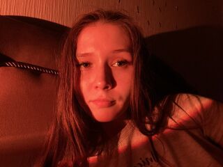 camgirl fingering wet pussy NguyetBuchetto