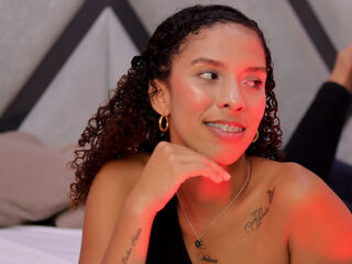 naughty cam girl picture NicoleBakker