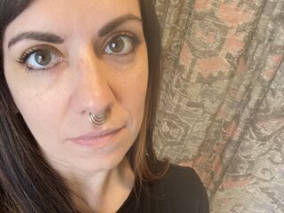 hot webcam slut PiercedGoddess