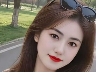 girl fingering bald pussy PingBao