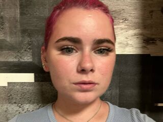 webcam babe chatroom RashidaRisk