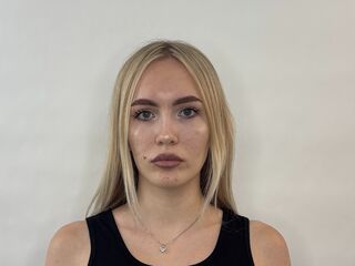 dity cam show RegeniaAttwell