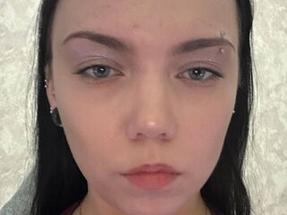 naked webcam girl photo RoniRopes