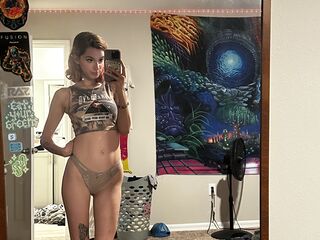 camslut video RonniWild