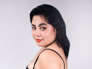 camslut webcam video RoxanaElegance