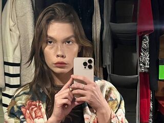 jasmin camgirl chatroom RubyRedkis