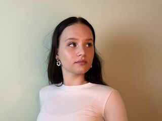 hot cam girl masturbating SandiePlecker