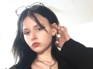 hot cam girl spreading pussy SaraHillton