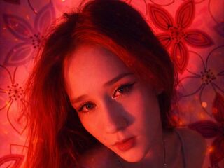 cam girl playing with vibrator SharikaSabater