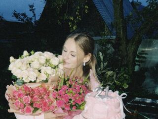 cam chat SharlynHazelton