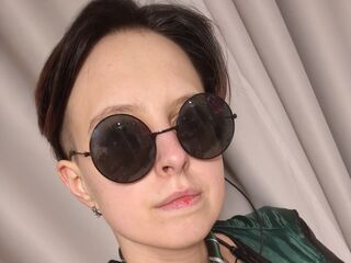 camwhore masturbating ShaunteBarranco