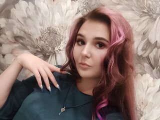 naked cam girl fingering pussy SheliaPiquette