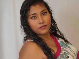 live cam show SiryenayHill