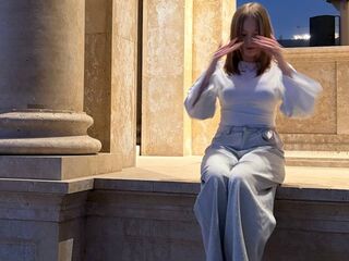 sexy webcam girl SonaQuinley