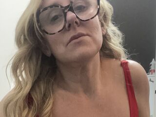 cyber sex webcam SophiaHillUk
