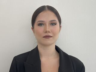 naked webcam girl masturbating SophiaHilla