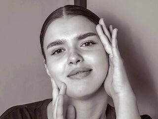 camgirl webcam photo StephaniRoger