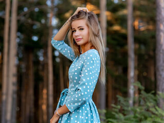 cam babe StephanieMoore