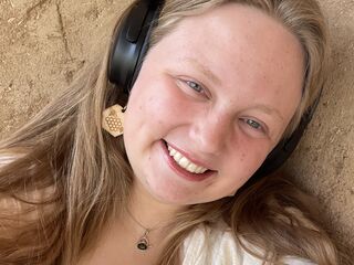 beautiful camgirl StephanieSmyth