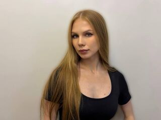 naked camgirl picture SusieAlvia