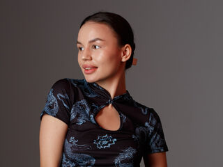 naked girl with webcam fingering pussy TiffanyGilmoore