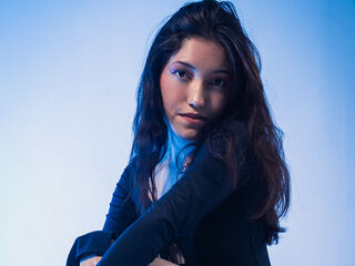 nude webcamgirl TrinityNova