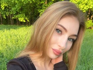 naked camgirl gallery ValenciaZarrabi