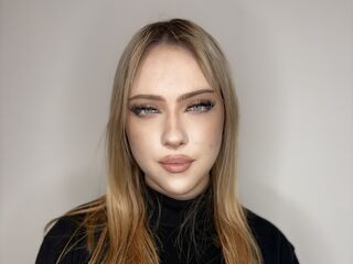girl cam VirgieJanosek