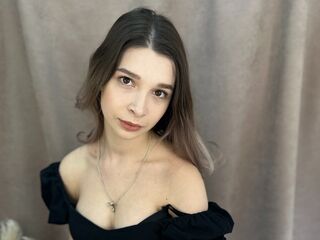 chat room cam WandaHearing