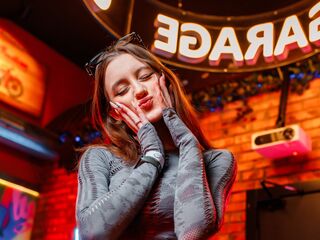 sexcam online XeniaUsher