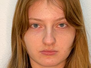 hot girl webcam ZellaCarwin