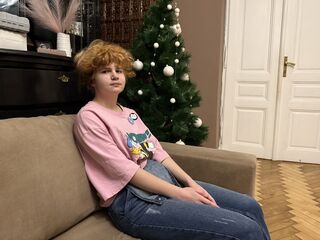 hot girl cam ZyraMonroe