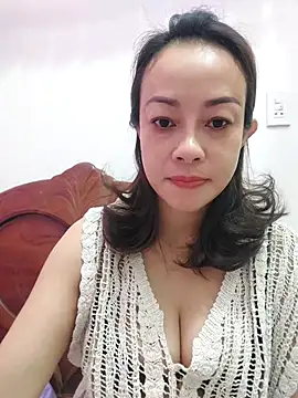 Baby-bigboobs2024