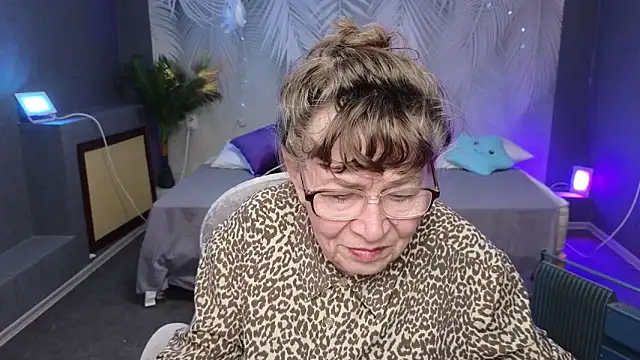 Betty_Brick