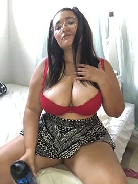 Cami_boobs