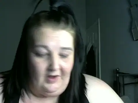 Curvy_Skye89X